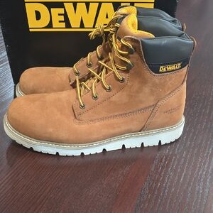DeWalt Men's Brown Steel Toe Work Boots. Size 13M. New.